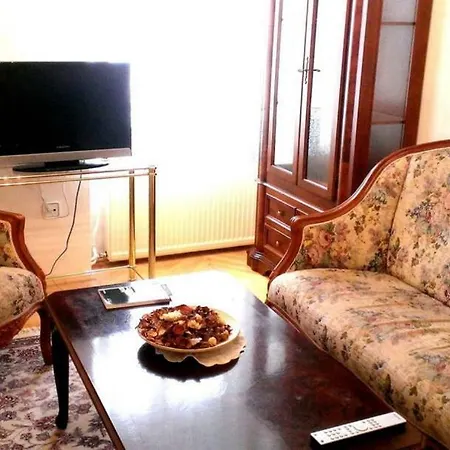 Apartment Elegant Flat In City Center *