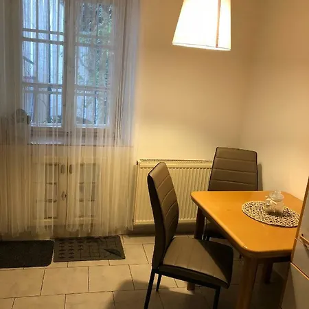 Apartment Elegant Flat In City Center *